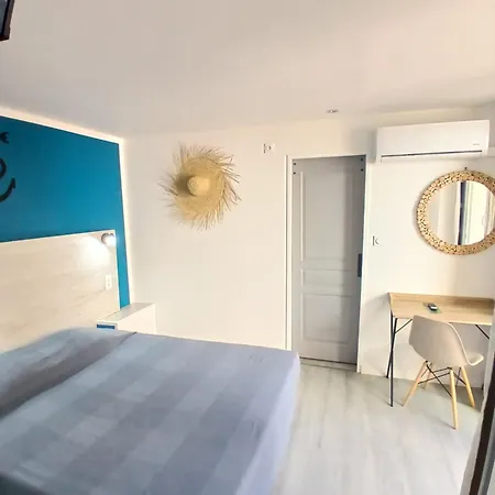 Ξενοδοχείο Quai D'azur 2*