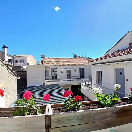 Quai D'azur Le Grau-du-Roi