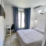 Quai D'azur Hotell
