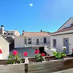 Quai D'azur Le Grau-du-Roi