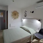Quai D'azur Ξενοδοχείο 2*