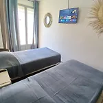 Otel Hotel Quai D'Azur 2*