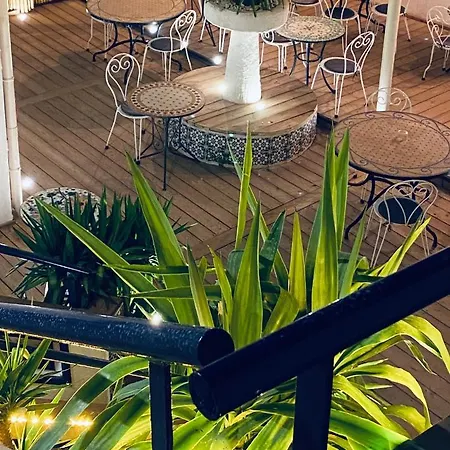 Boutique Quai D'azur Hotel